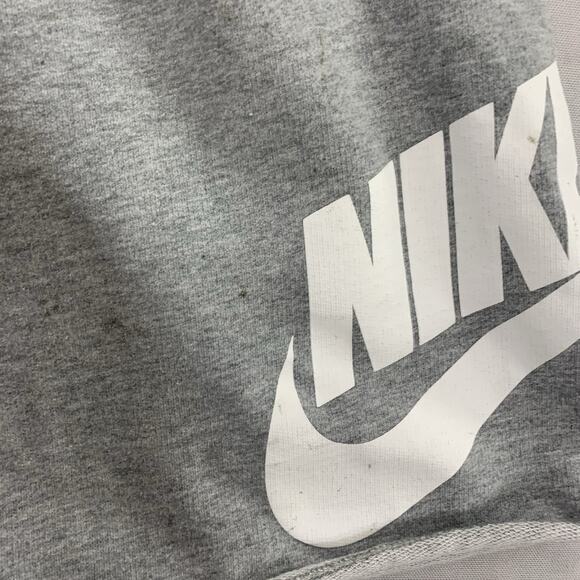 Nike Sportswear Club Fleece Shorts Men's Size M Logo Print Bottoms Gray Distress - Picture 3 of 9